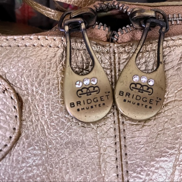 Bridget Shuster duffle bag - Picture 9 of 10